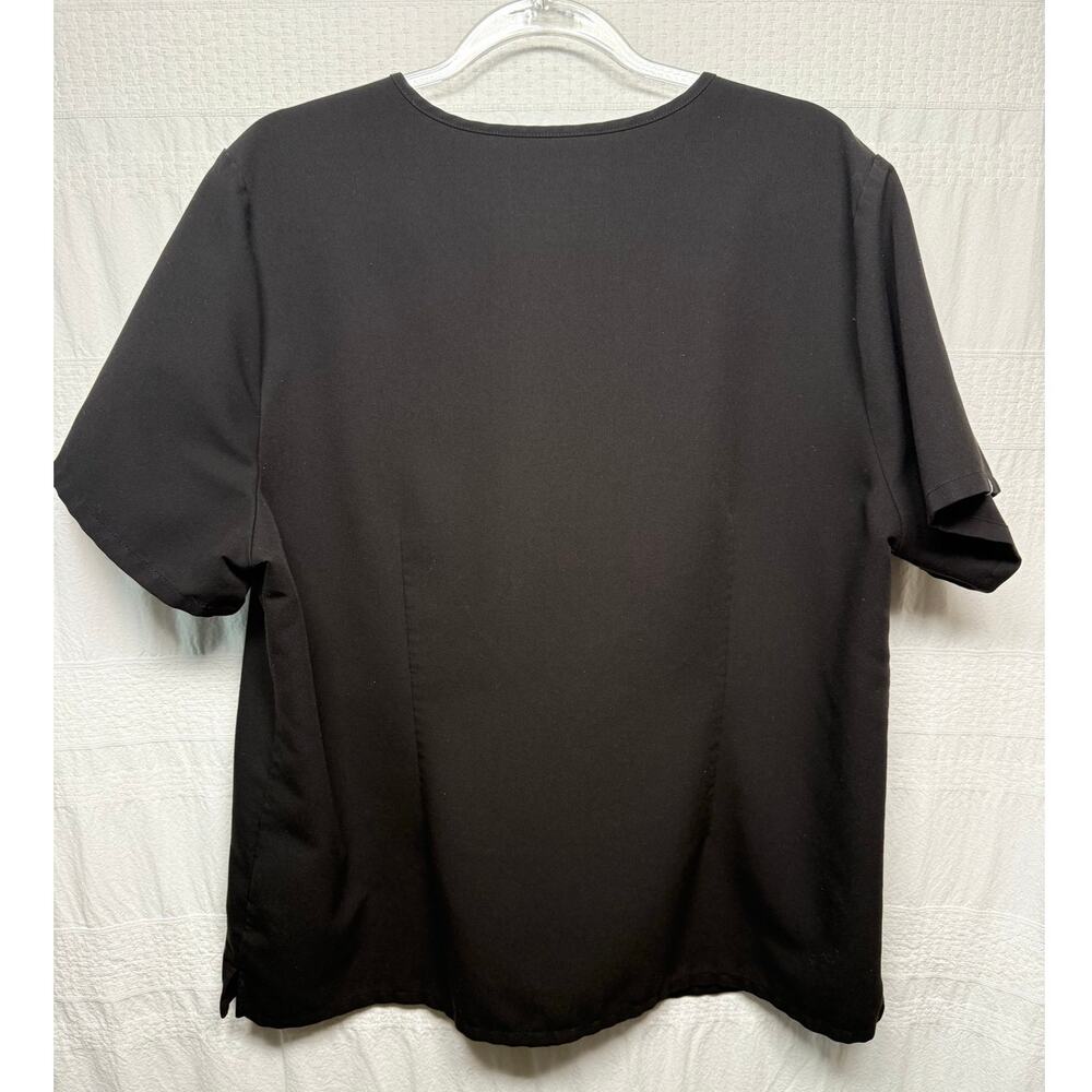 Figs Technical Collection Casma V-Neck Scrub Top, Black, Size XXL - Picture 2 of 4